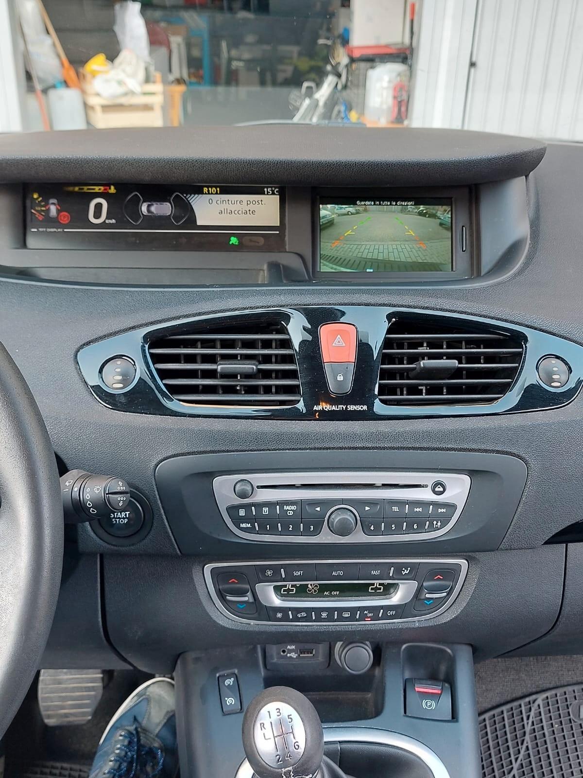 Renault Scenic Scénic X-Mod 1.5 dCi 110CV Luxe