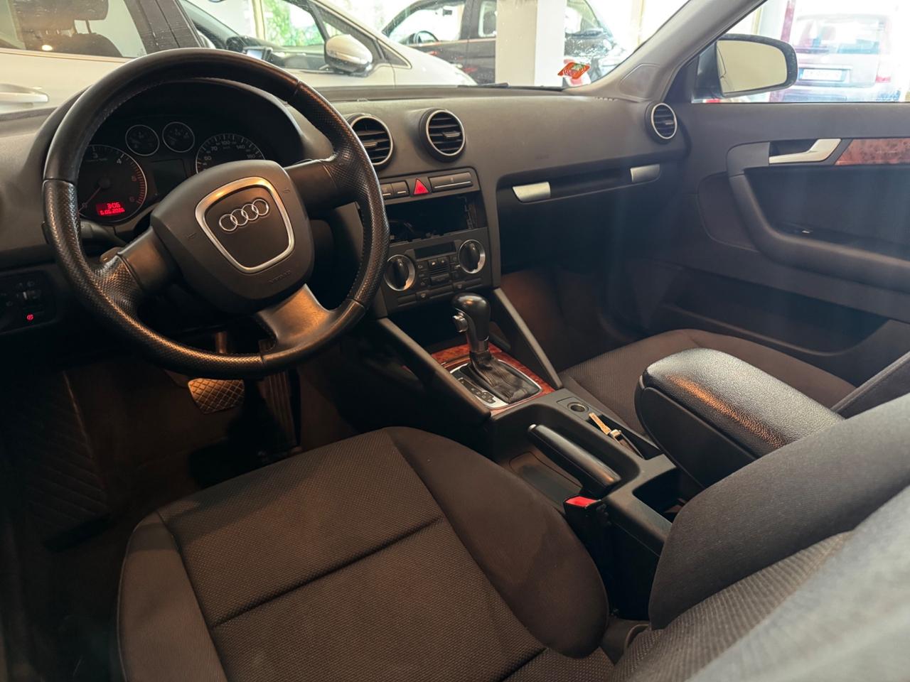 Audi A3 SPB 2.0 16V TDI S tronic Attraction
