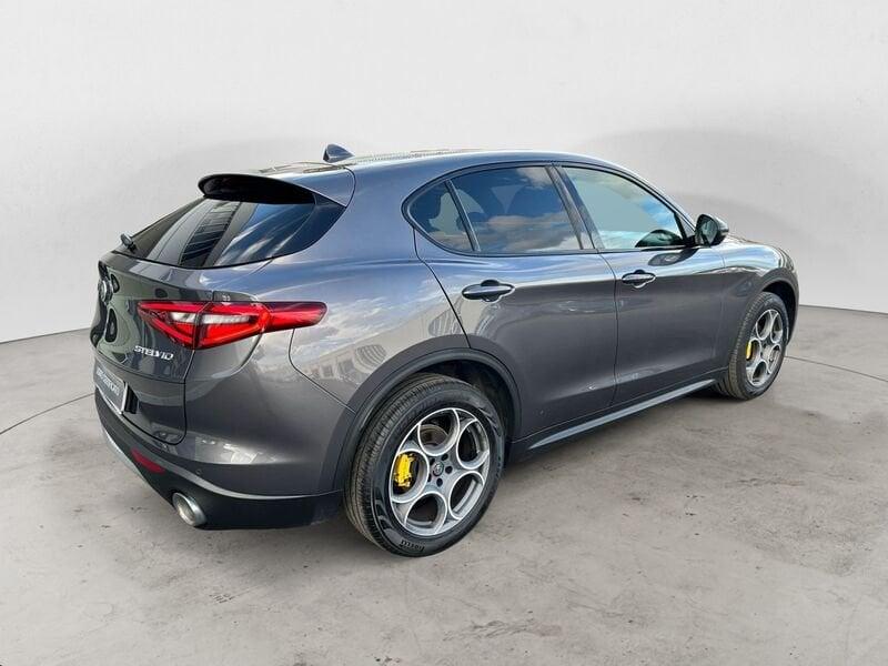 Alfa Romeo Stelvio 2.2 Turbodiesel 210 CV Q4 Automatica NAVI XENO Super