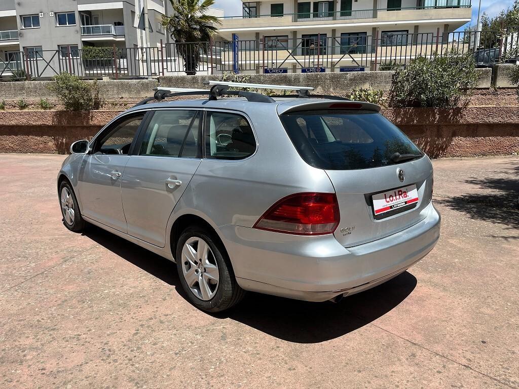 Volkswagen Golf VI Variant 1.6 TDI - 2010