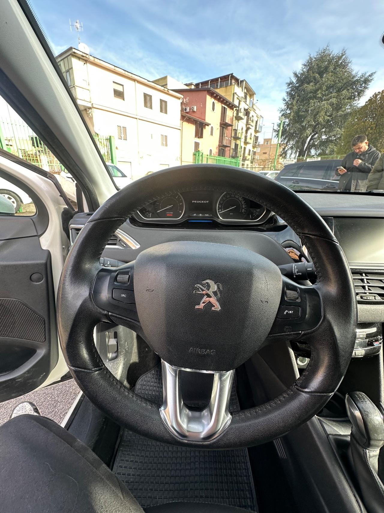Peugeot 208 1.4 HDi 68 CV 5 porte Active