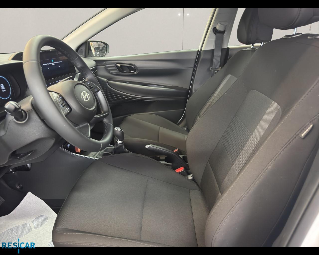 HYUNDAI I20 PE MY25 1.2 MT CONNECTLINE