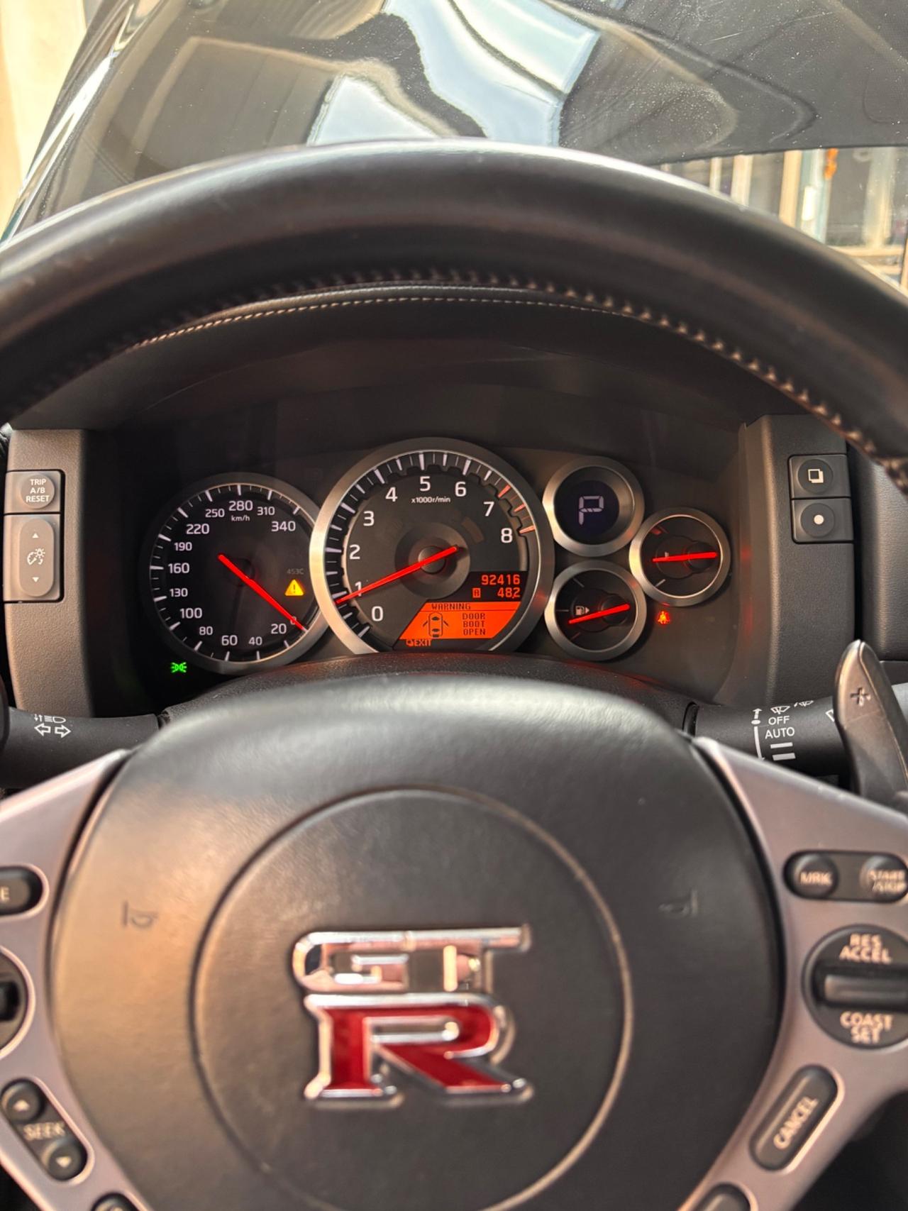 Nissan GTR 3.8 V6 Black Edition