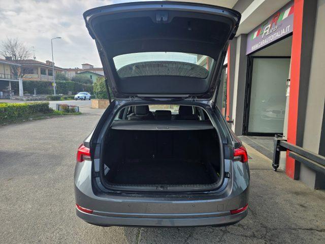 SKODA Octavia 2.0 TDI EVO Wagon PREZZO REALE Executive Navi LED+