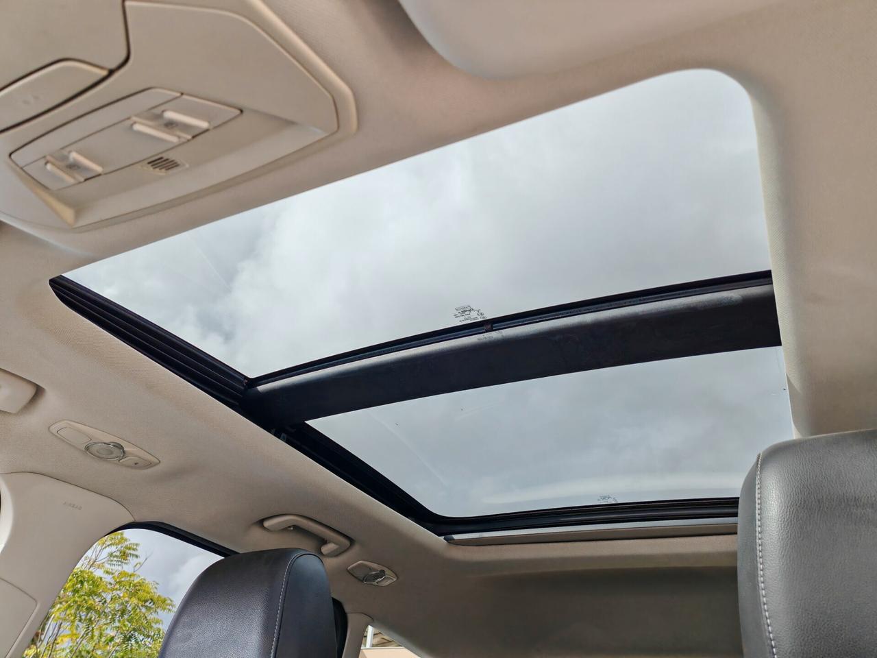 Ford Kuga 2.0 TDCI tetto navig cam pelle 2013