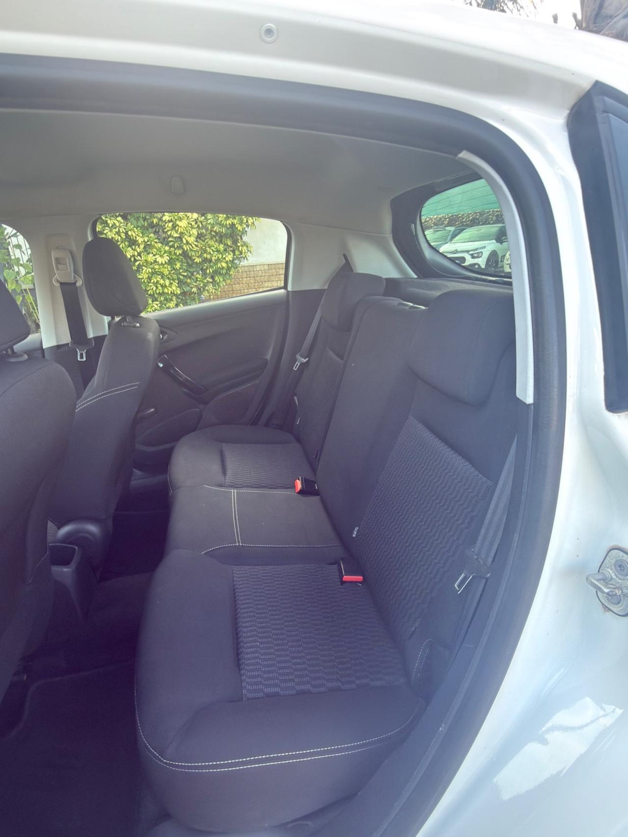 Peugeot 208 BlueHDi 75 5 porte Active