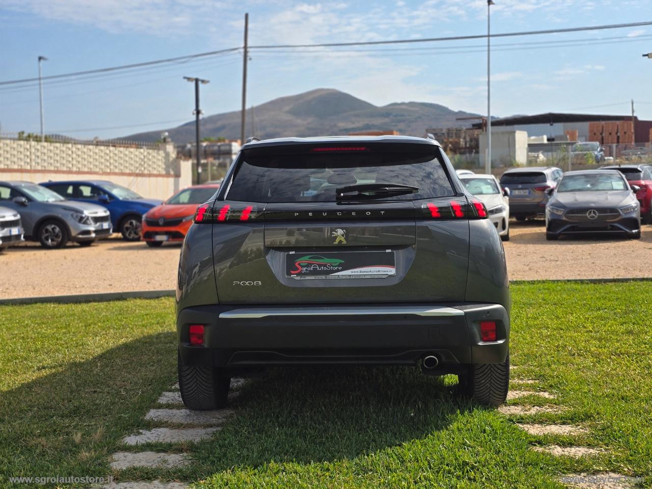 PEUGEOT 2008 BlueHDi 130 S&S EAT8 Allure Pack