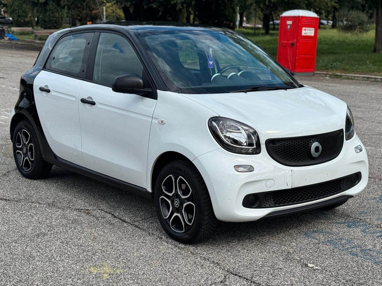 Smart ForFour 70 1.0 Youngster -TUA SENZA VINCOLI-