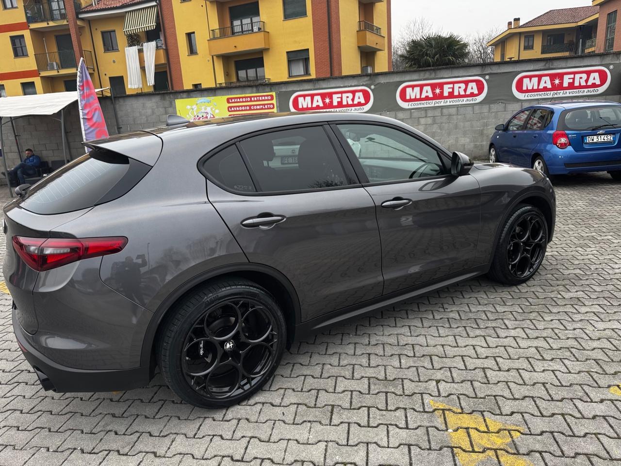 Alfa Romeo Stelvio 2.2 Turbodiesel 190 CV AT8 Q4 Business