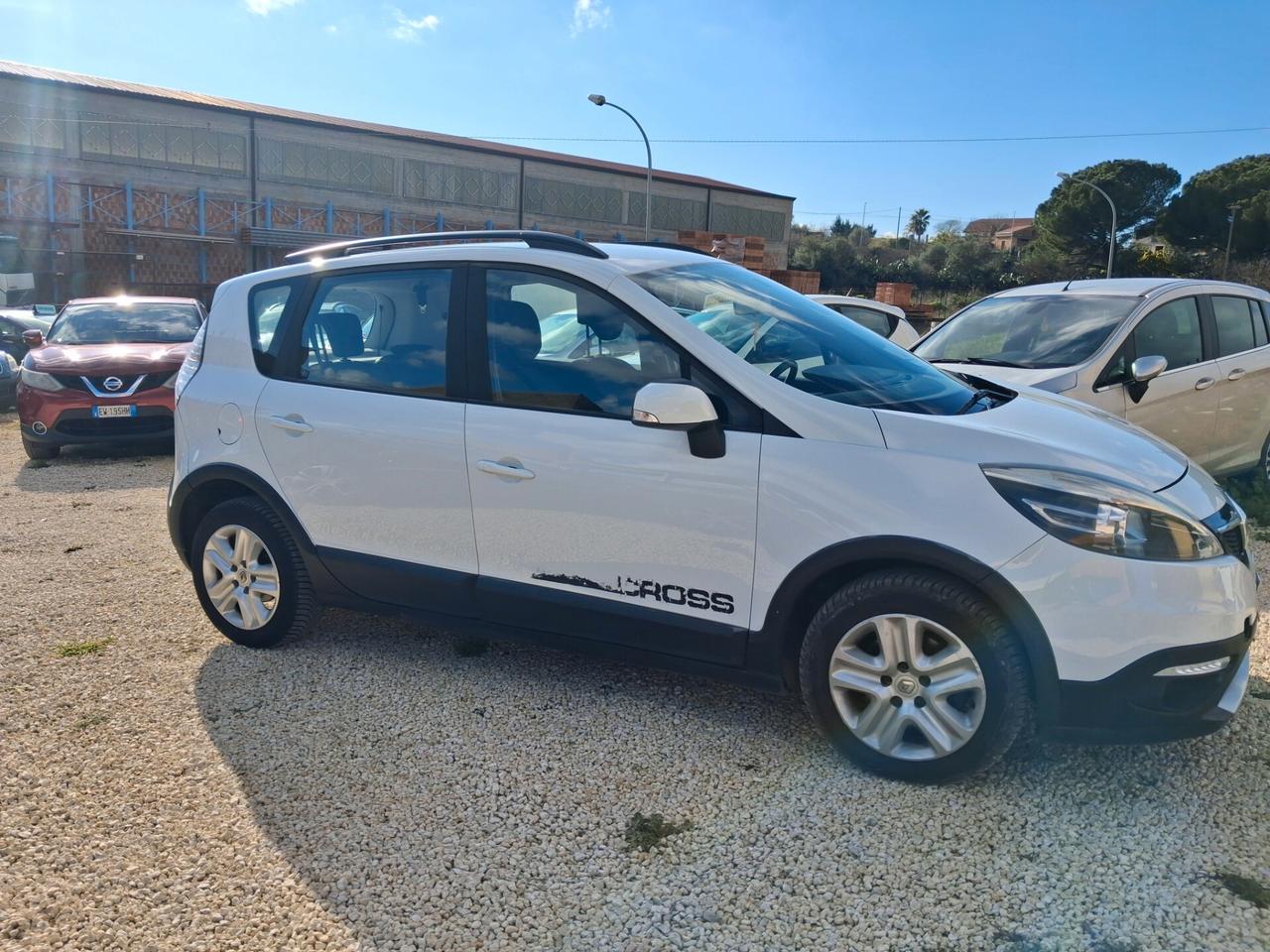 Renault Scenic Scénic XMod Cross 1.6 dCi 130CV Start&Stop Energy