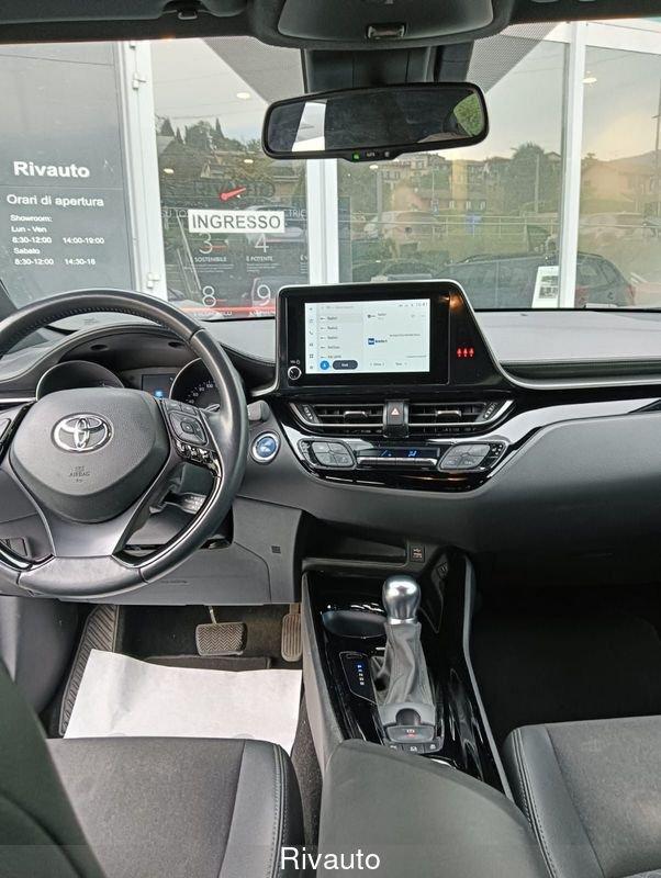 Toyota C-HR 1.8 Hybrid E-CVT Trend