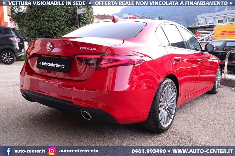 Alfa Romeo Giulia 2.0 Turbo AT8 200CV Super