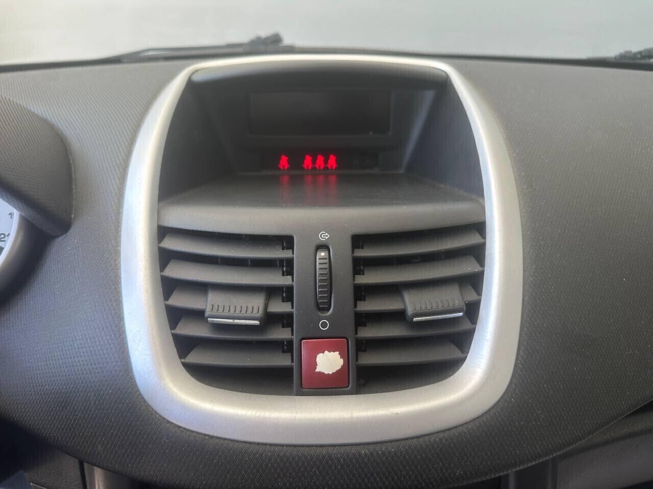 Peugeot 207 SW - 1.6 | 90 CV - 1 Proprietario