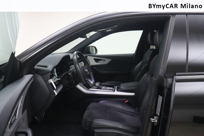 Audi Q8 4.0 TDI mHEV Quattro Tiptronic