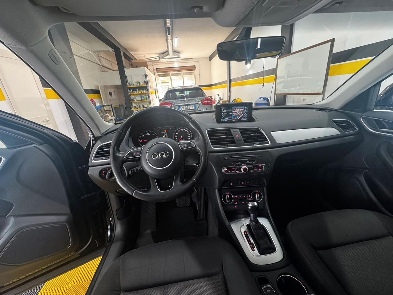 Audi Q3 2.0 TDI 150 CV S tronic