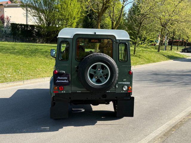 LAND ROVER Defender 90 2.4 TD4 Station Wagon S INTERNI IN PELLE