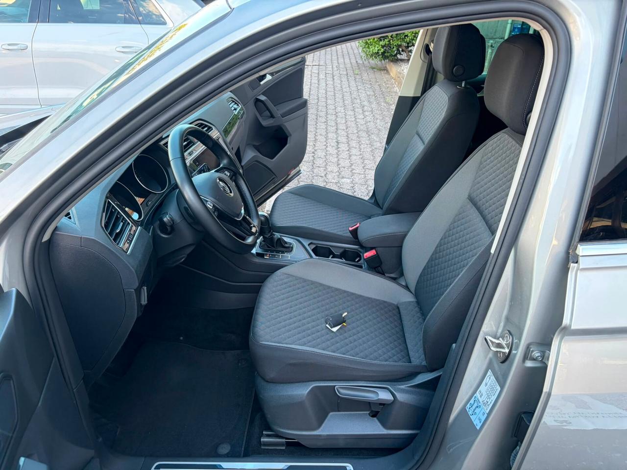 Volkswagen Tiguan 2.0 tdi Advanced 150cv dsg