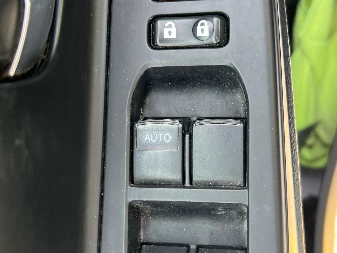 Toyota Yaris Active 1.5 VVT-i HEV #9713