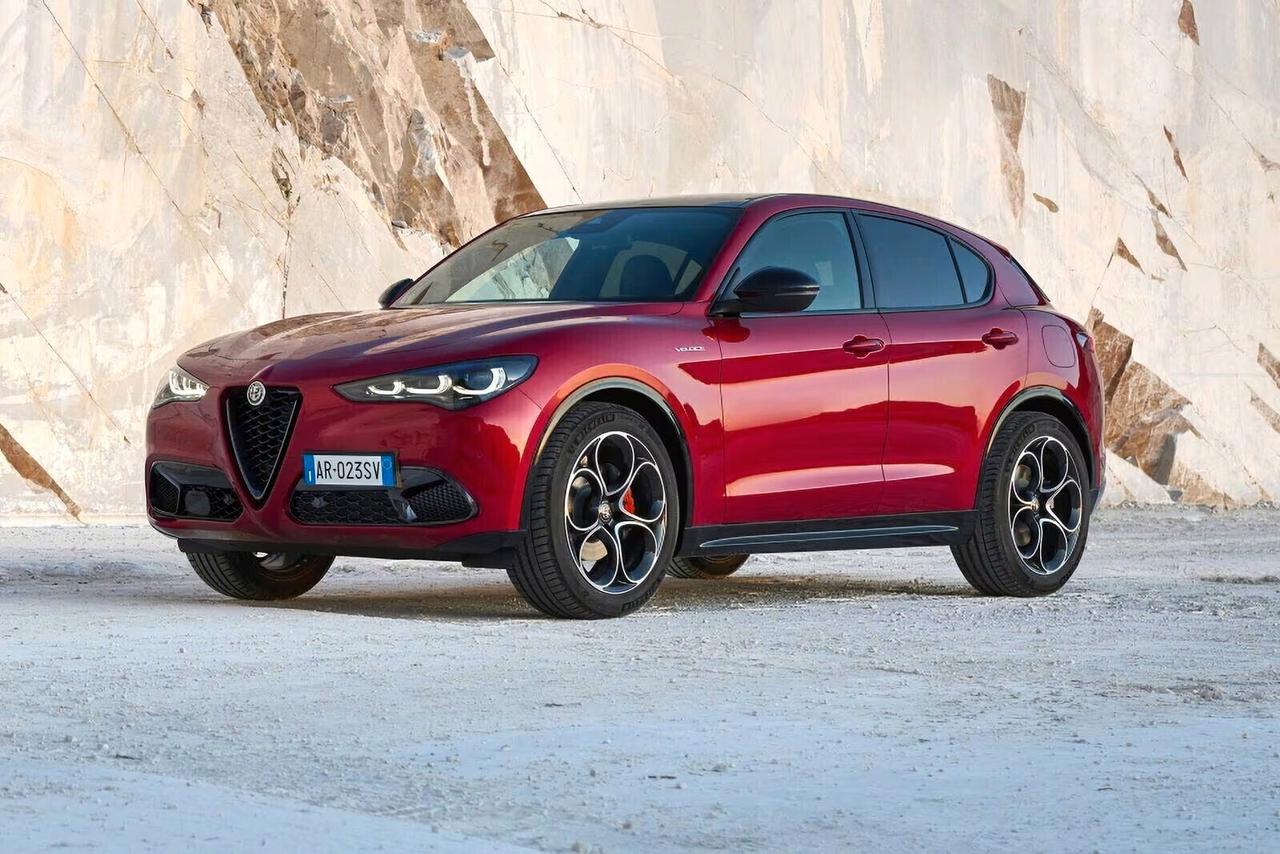 Alfa Romeo Stelvio 2.2 Turbodiesel 160 CV AT8 RWD Sprint my 26
