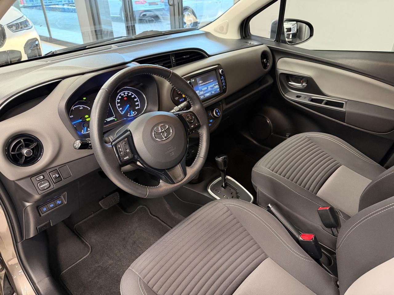 Toyota Yaris 1.5 Hybrid 5 porte Active