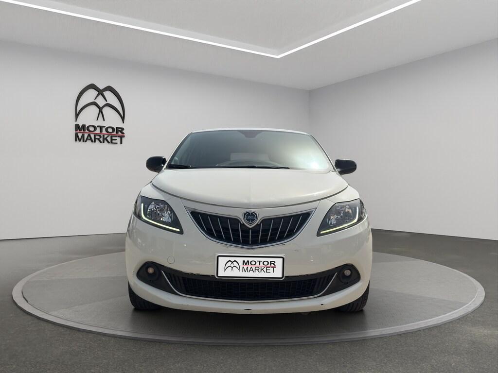 Lancia Ypsilon 5 Porte 1.0 FireFly Hybrid Silver