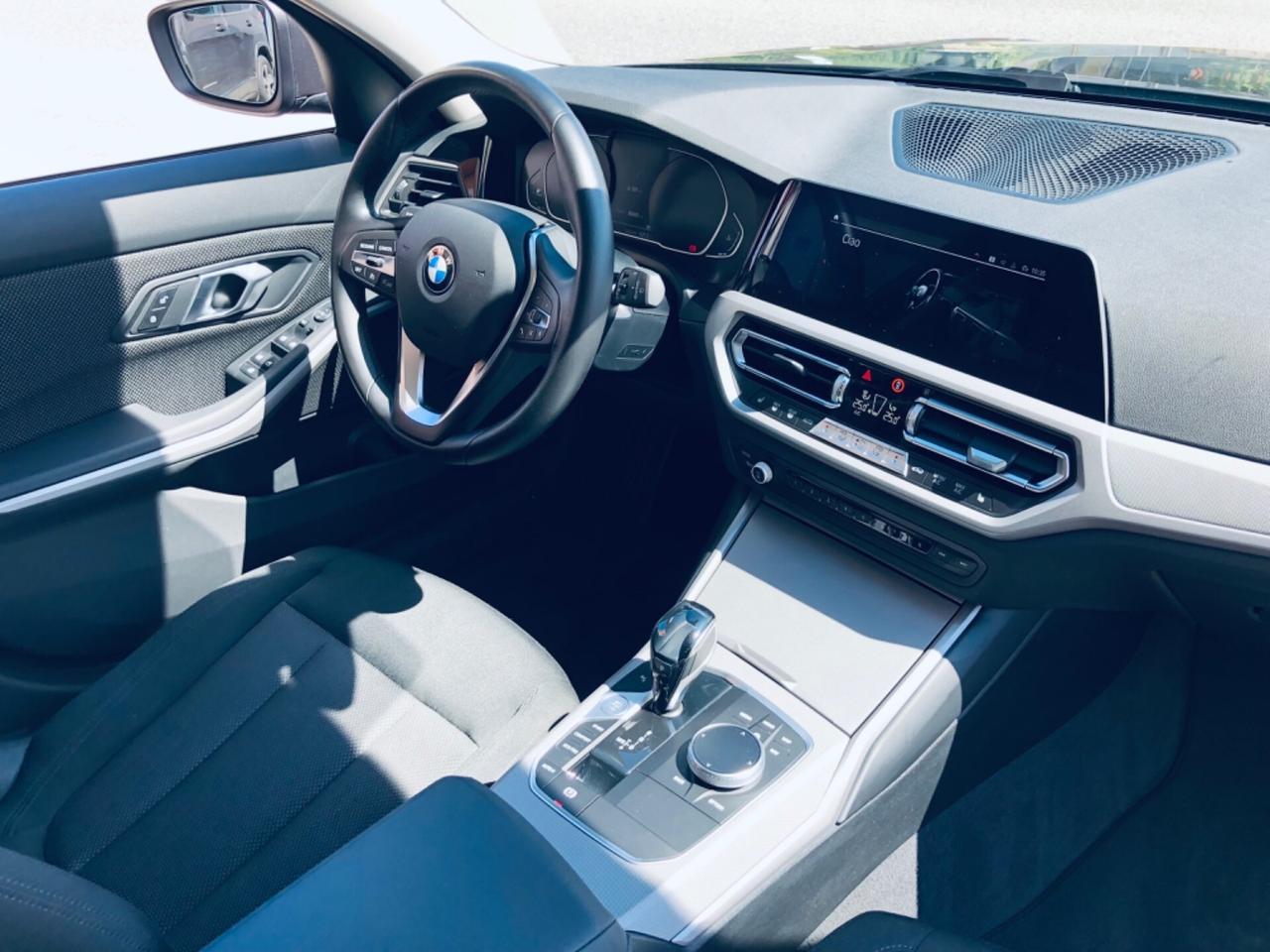 Bmw 318 d hybrid 48V Touring Lounge Business