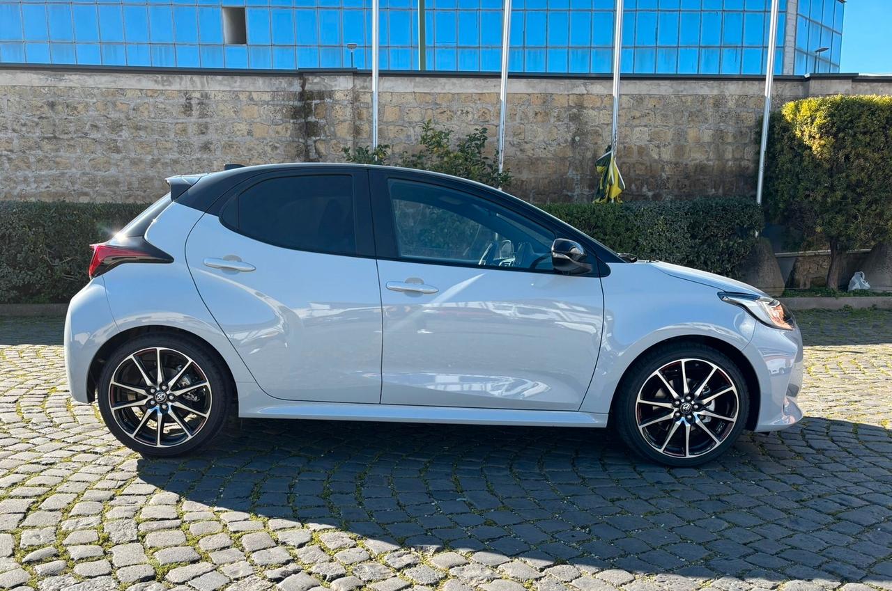 Toyota Yaris 1.5 Hybrid 5 porte GR Sport