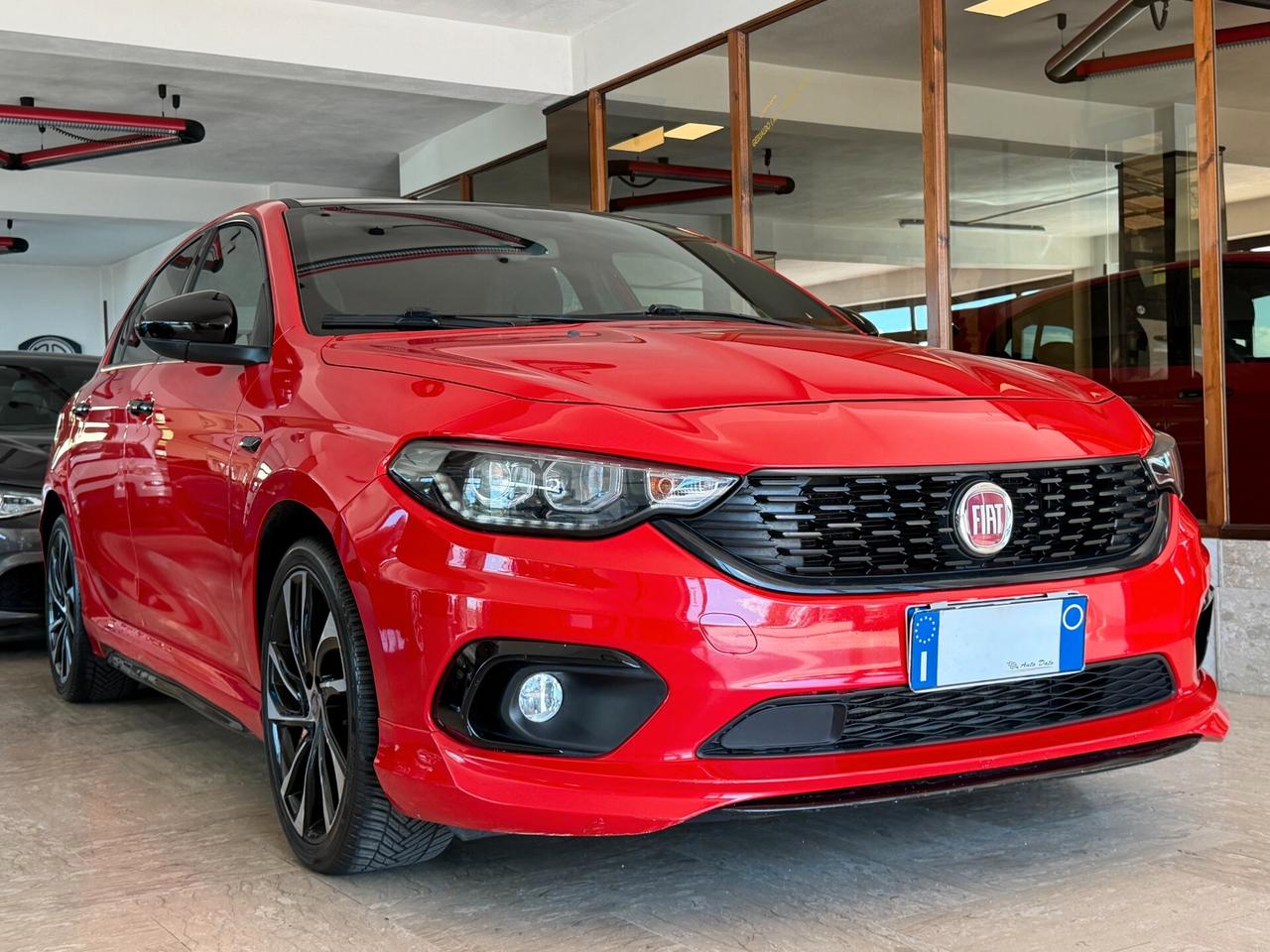 Fiat Tipo 1.6 M.JET 120 cv. 5 porte SPORT