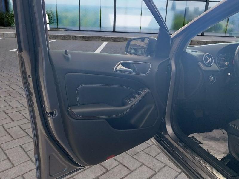 Mercedes-Benz Classe B B 180 d Automatic Sport