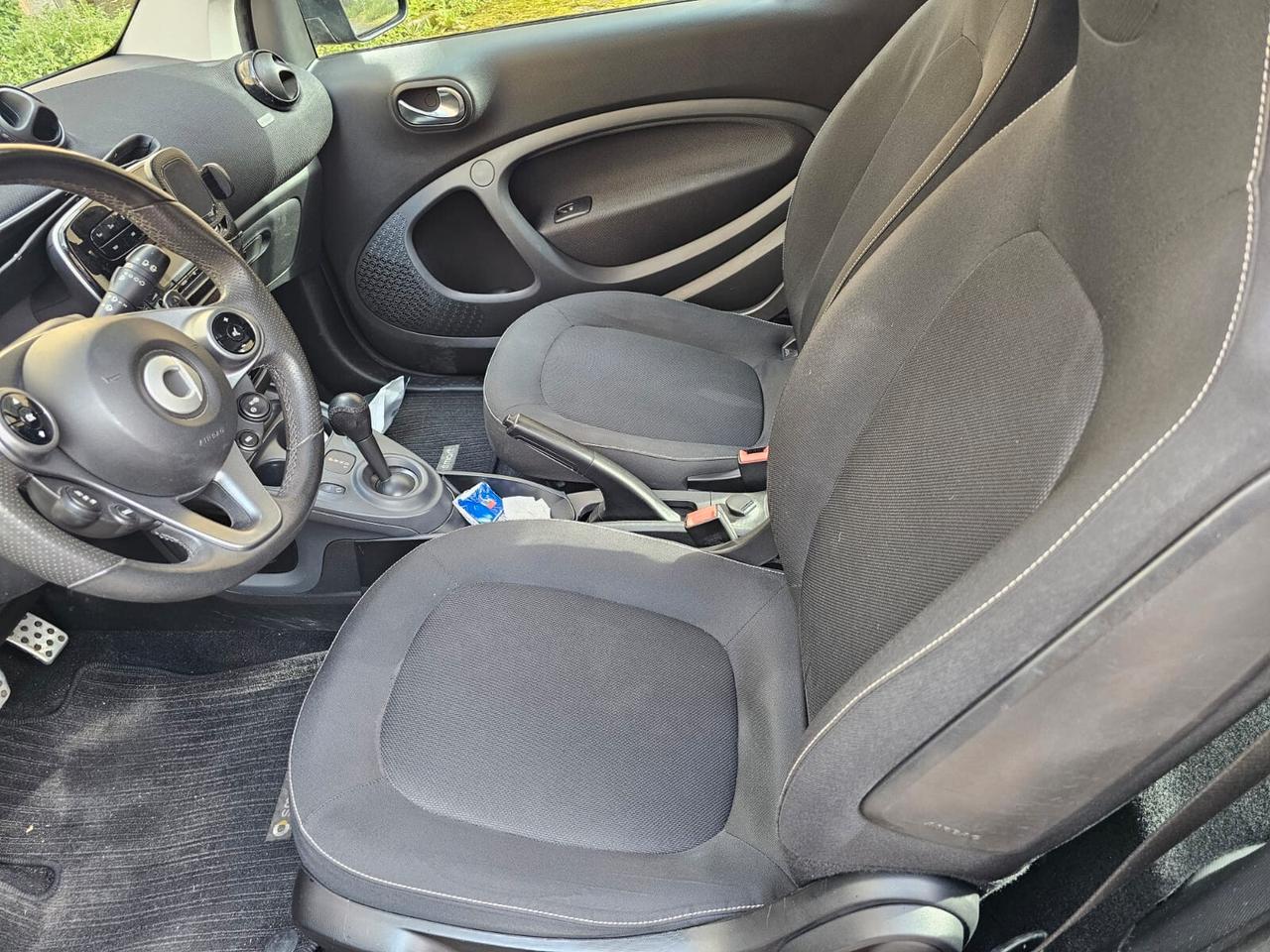 Smart ForTwo Turbo 90cv automatica.
