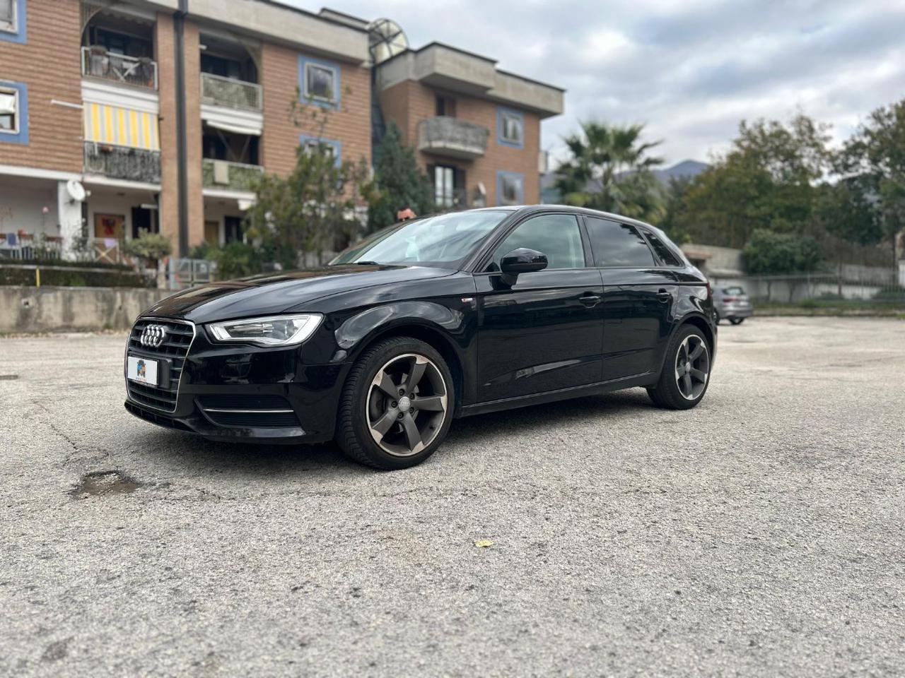 Audi A3 SPB 1.6 TDI S LINE