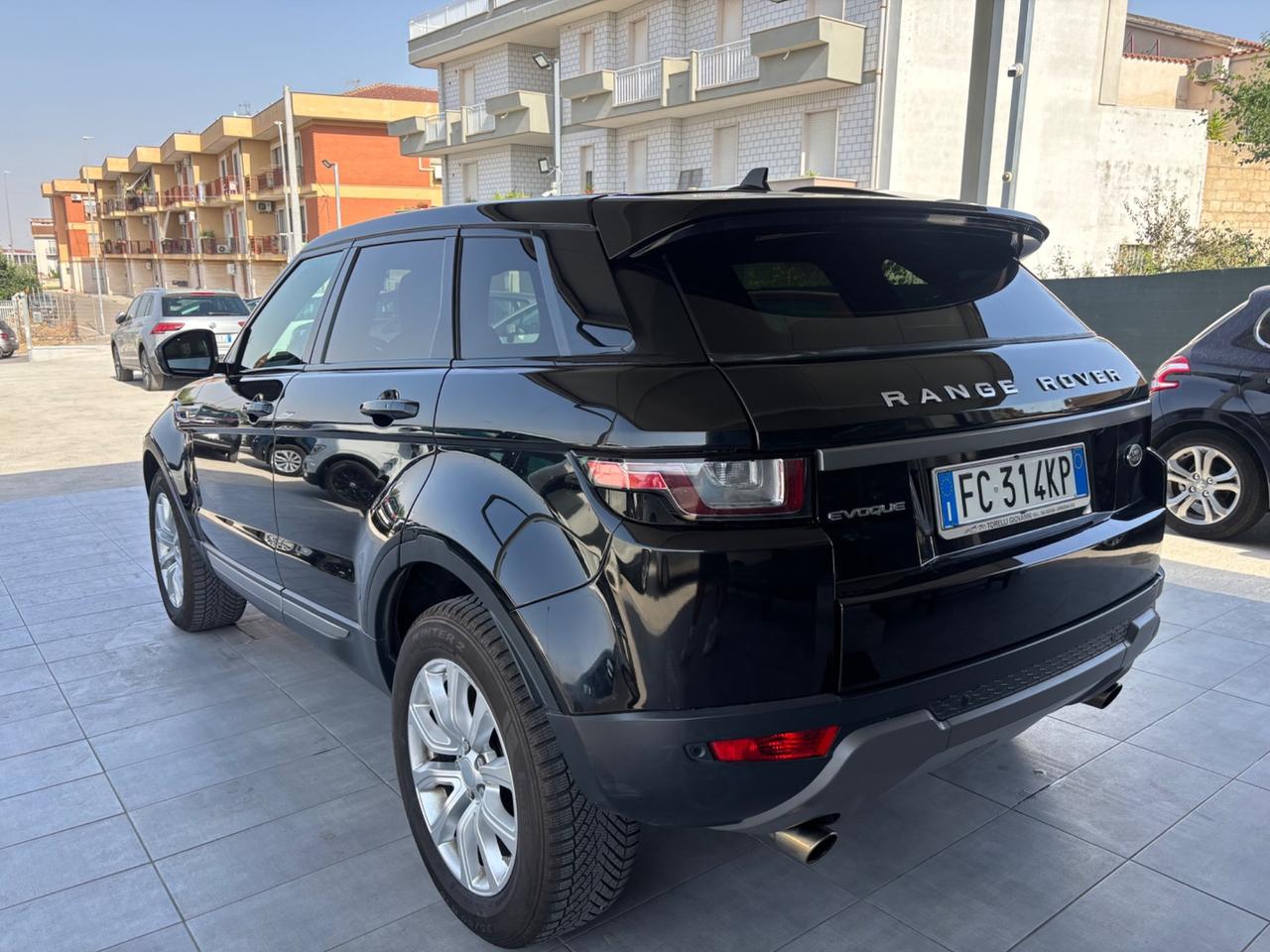 Land Rover Range Evoque 2.0 TD4 180 CV 5p. Autobiography