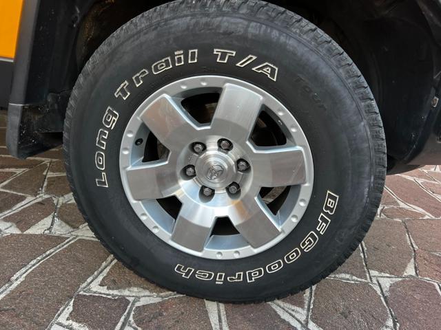 TOYOTA Land Cruiser FJ