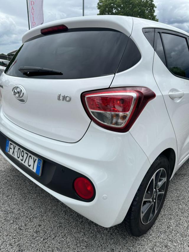 HYUNDAI i10 1.0 MPI Advanced