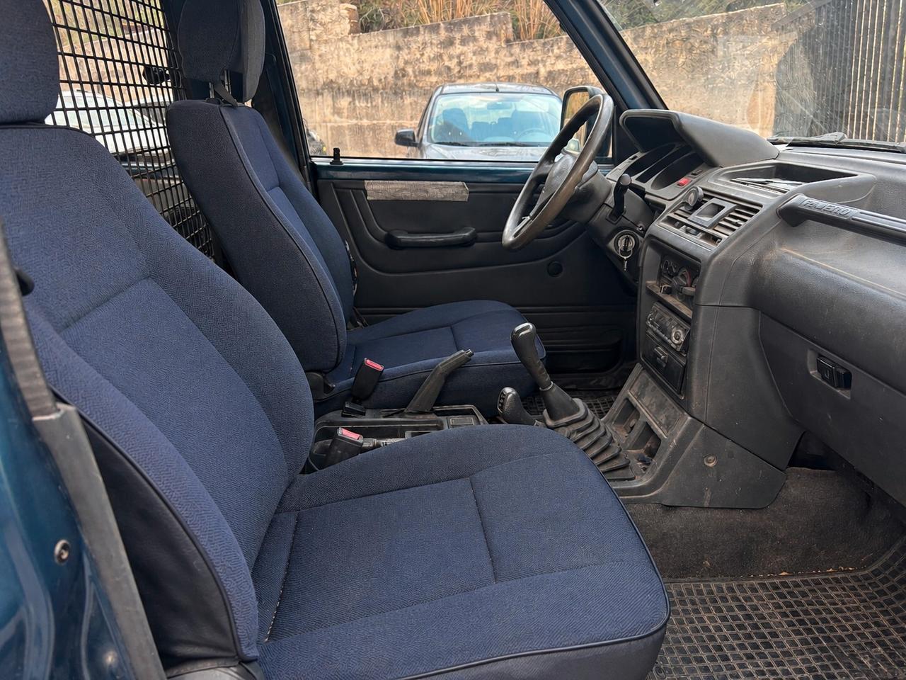 Mitsubishi Pajero 2.5 TDI GLX - 1991