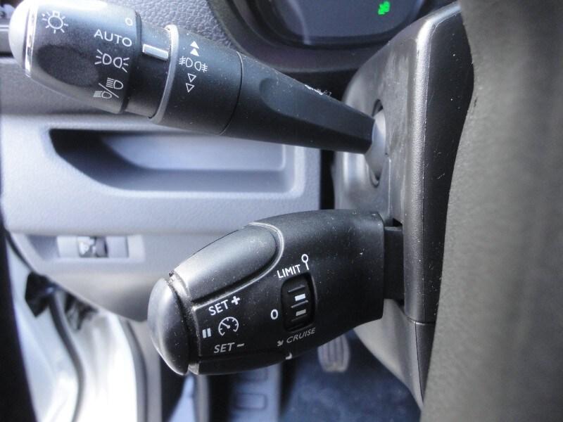 PEUGEOT Expert 4ª serie Expert BlueHDi 120 S&S...