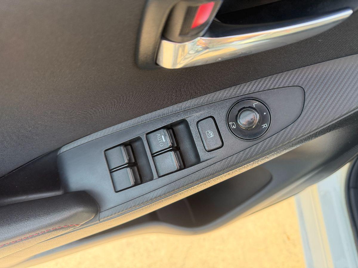 MAZDA - Mazda2 - 1.5 105 CV Skyactiv-D Exceed