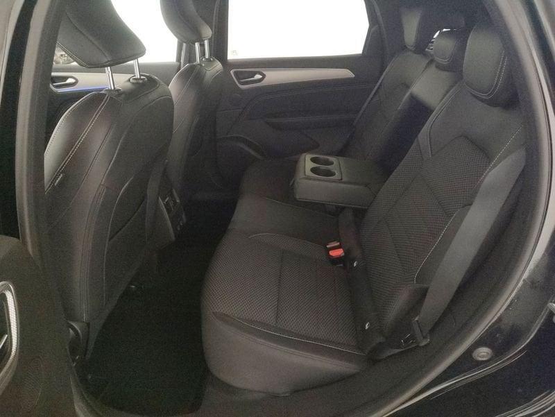 Renault Arkana 1.6 E-Tech full hybrid Techno 145cv