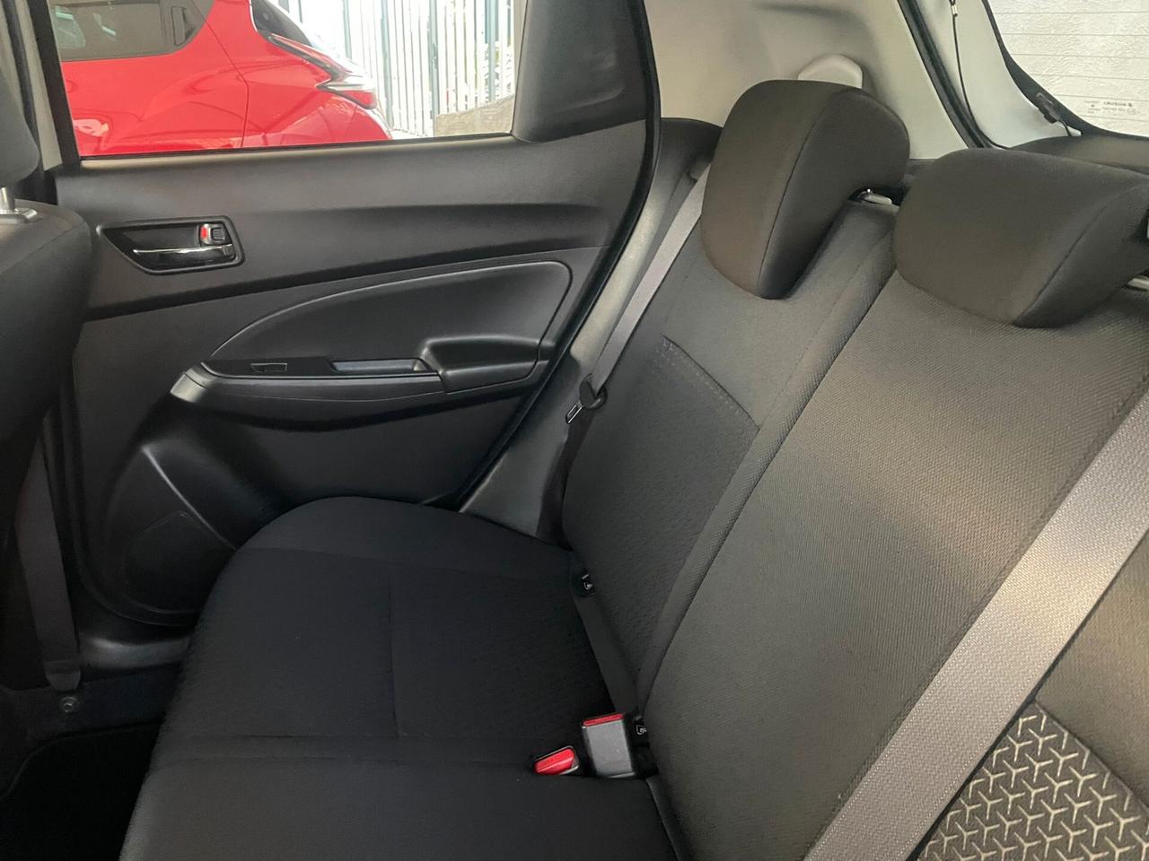 Suzuki Swift 1.2 Hybrid 4WD AllGrip Top