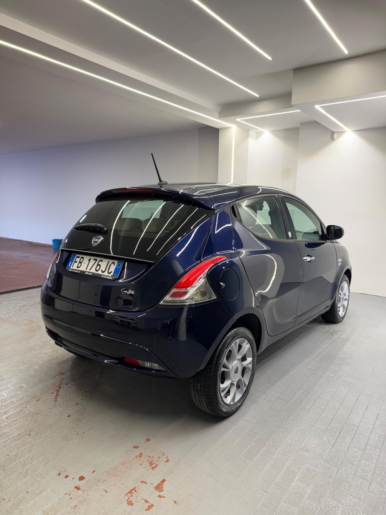 Lancia Ypsilon 1.3 MJT 16V 95 CV 5 porte S&S Opening Edition