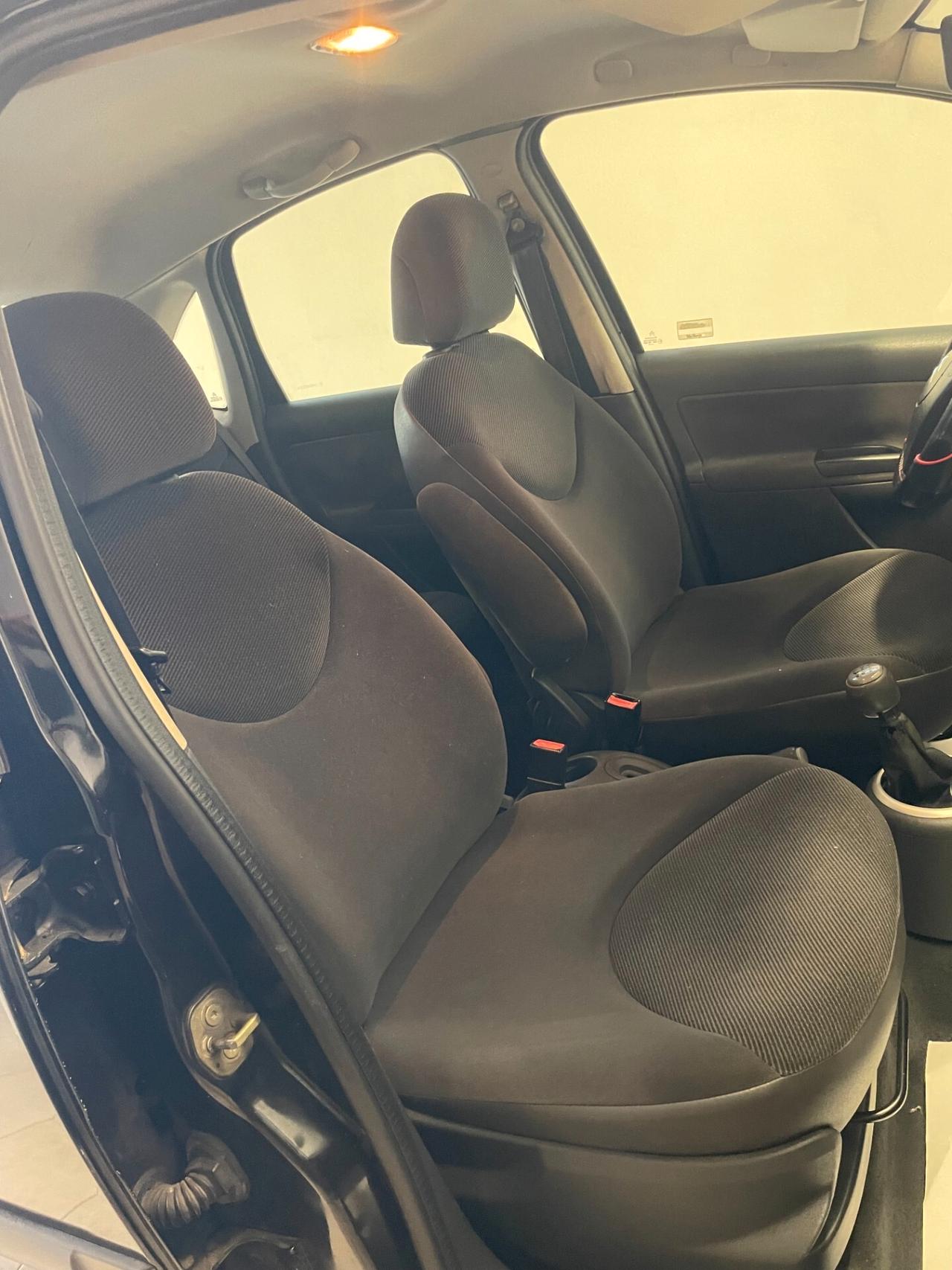 Citroen C3 1.1 ELEGANCE CLIMA DISTRIBUZIONE NEOPATENTATI
