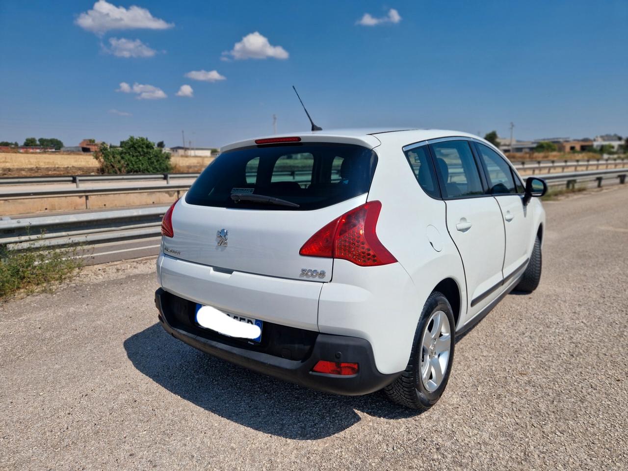 Peugeot 3008 1.6 HDi 110CV Business