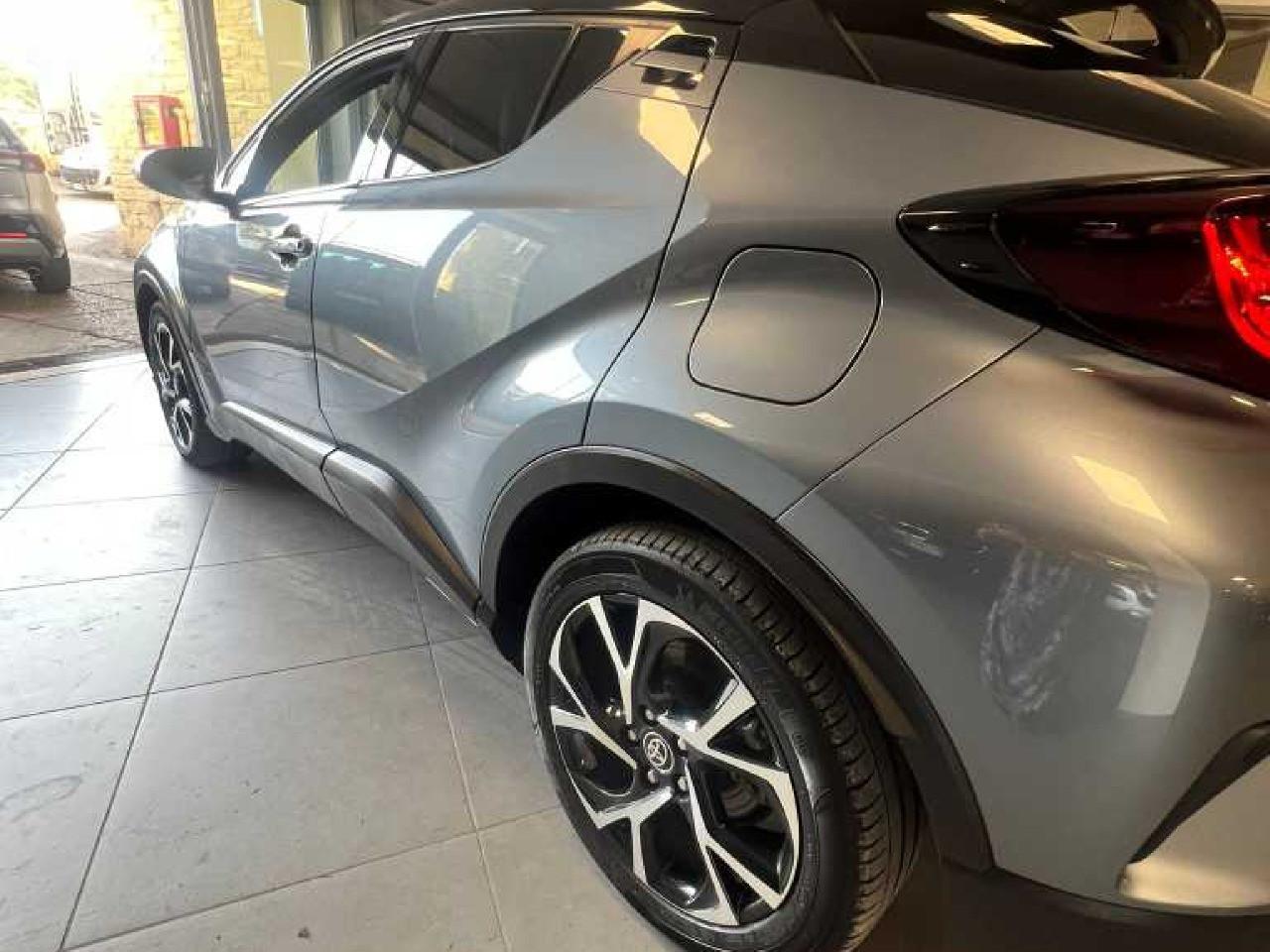 Toyota C-HR 2.0h Business e-cvt KM 50000