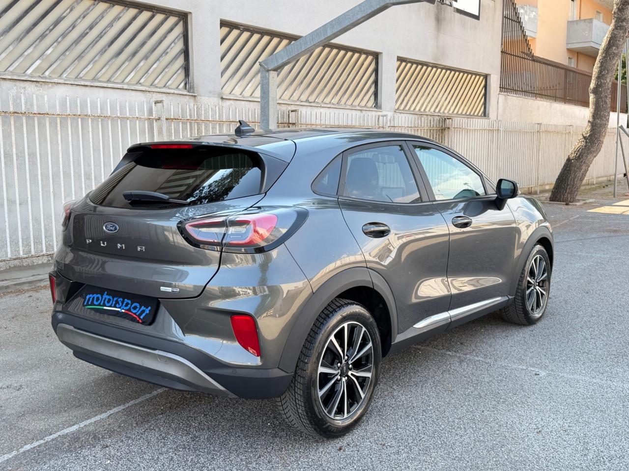 Ford Puma 1.0 EcoBoost Hybrid 125 CV S&S Titanium Design