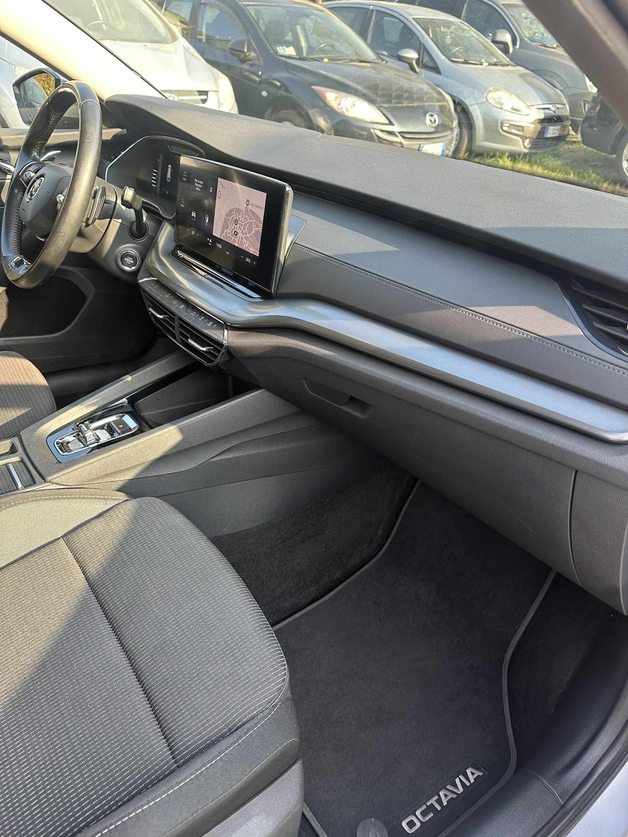 Skoda OCTAVIA 2.0 TDI EXECUTIVE KMCERT UNICOPR GARANZ