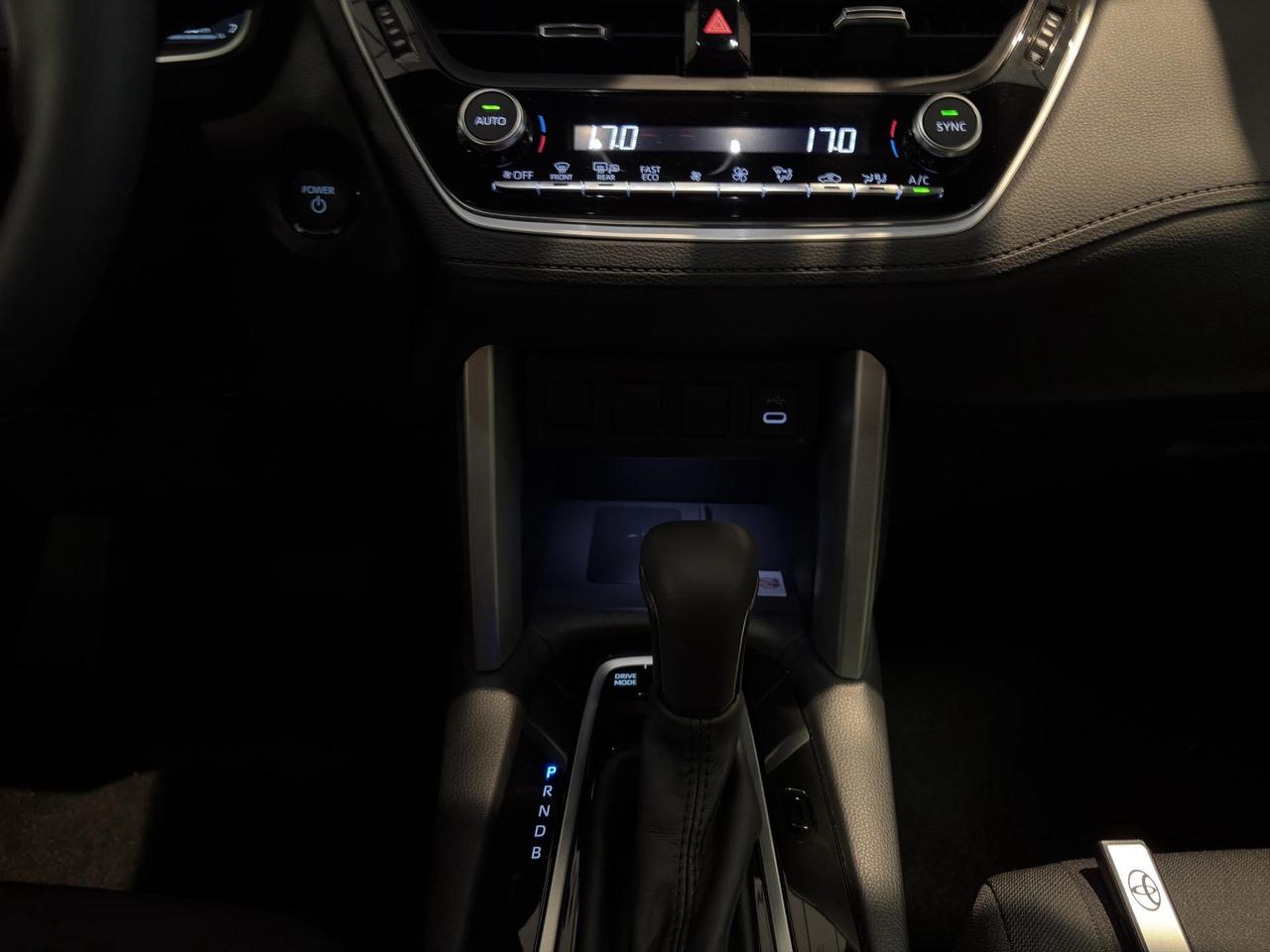 Toyota Corolla Cross 1.8 VVT-iE 140CV 2WD HEV Tre