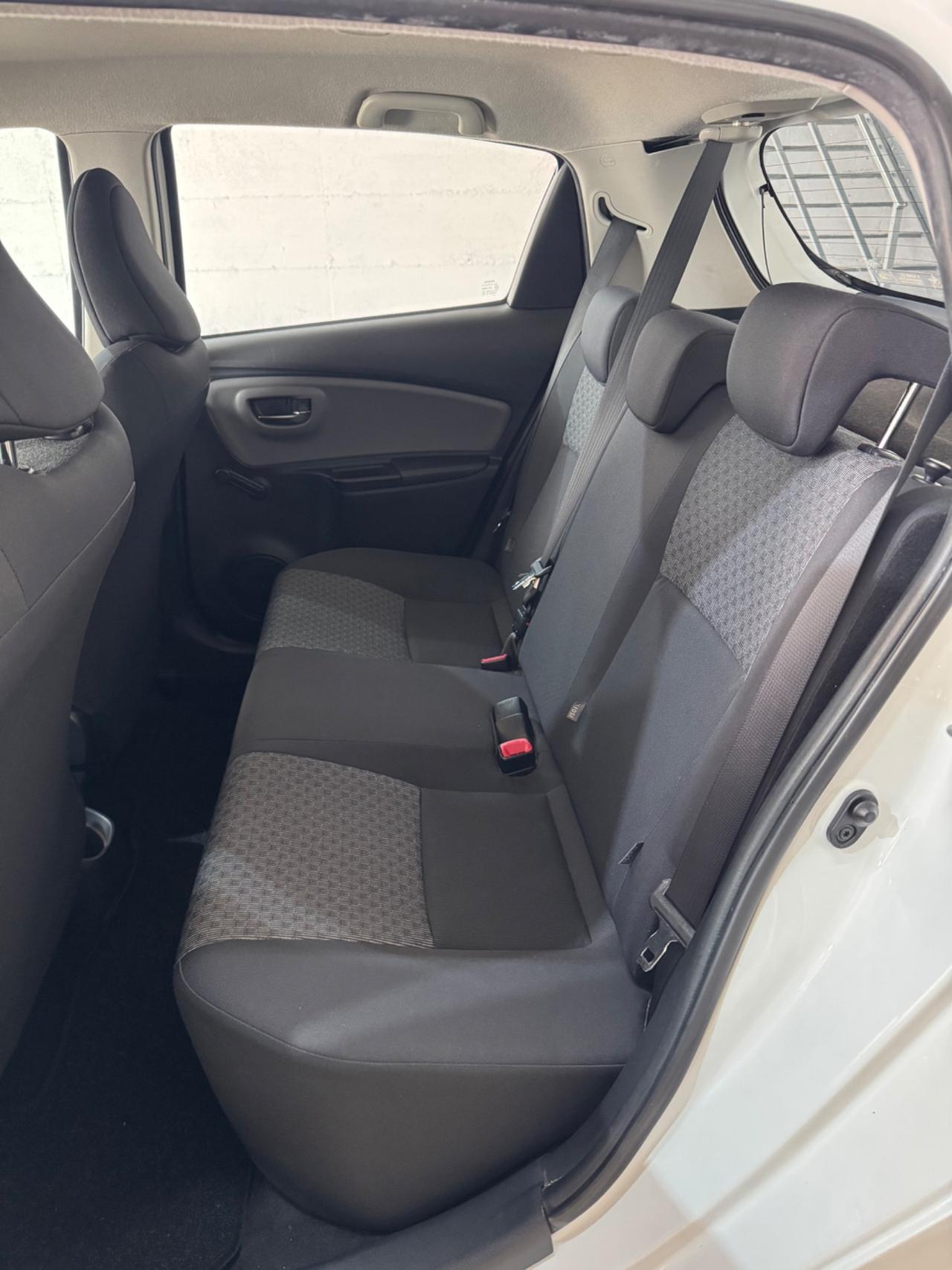 Toyota Yaris 1.4 D-4D 5 porte Active