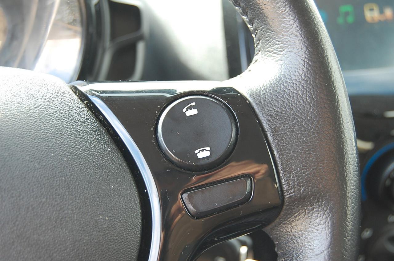 Citroen C1 VTi 72 S&S 5 porte Shine