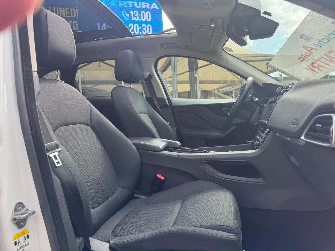 JAGUAR F-PACE 20D 180 CV PRESTIGE FULL TETTO VIRTUAL