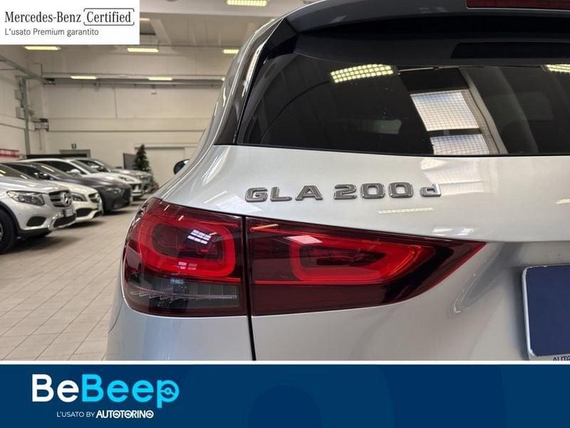 Mercedes-Benz GLA 200 D PREMIUM AUTO